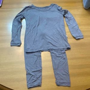 Kyte baby 3T charcoal long sleeve pajamas